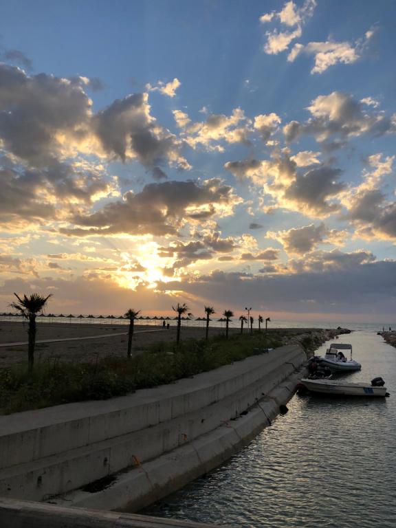 Sunnyside Apartments - B&B Hamallaj
