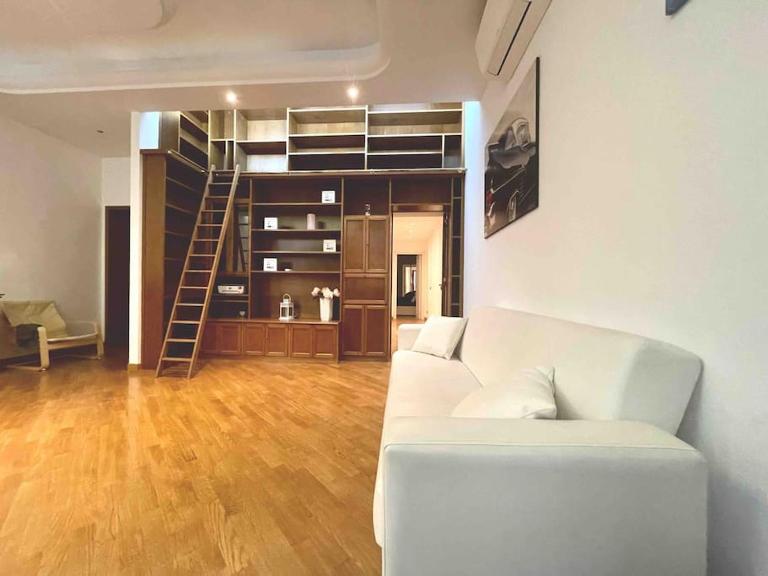 Colosseum Charming Stay - B&B Roma