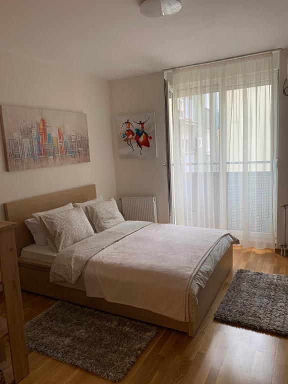 Downtown Apartment - B&B Novi Sad
