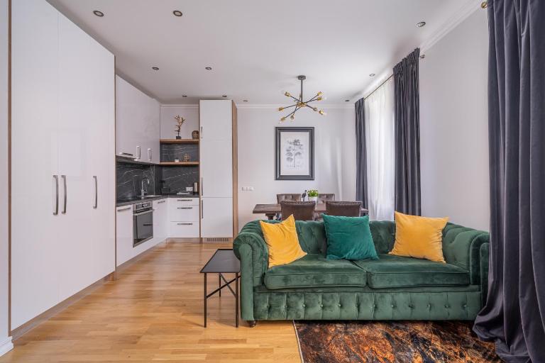 Forest view front line apartment on Dzintaru avenue - Bed and Breakfast Jūrmala