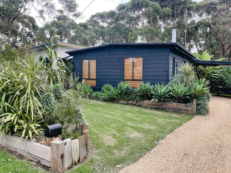The Cabin at Lake Tyers - Bed and Breakfast Lake Tyers