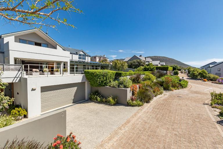 No2 Merlot - B&B Cape Town