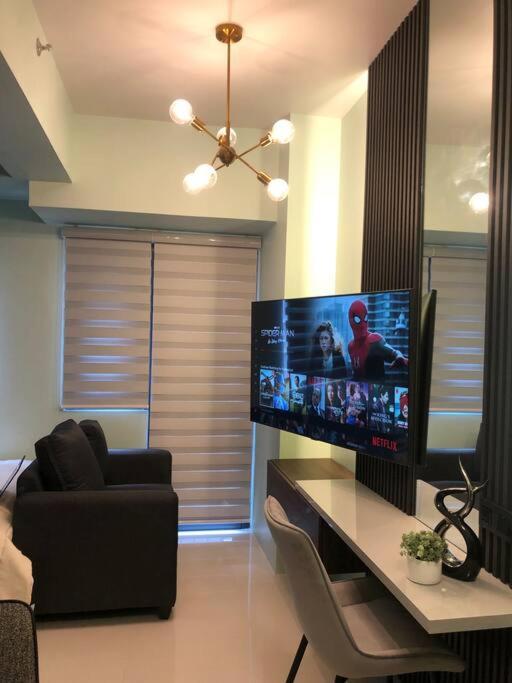 MOA Pasay, Shore 3 Residences - Modern Luxury Condo - B&B Manila