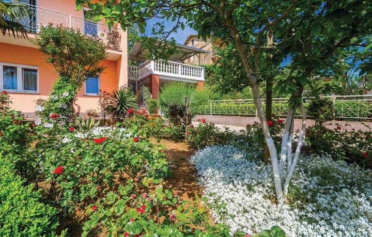 Apartment Ana - Bed and Breakfast Rijeka