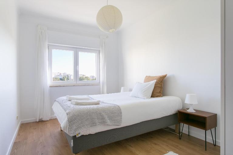 Apartamento central Setúbal sossegado e com luz - Bed and Breakfast Setúbal