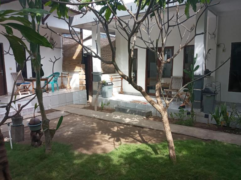 BUKIT GARDEN Guest House - B&B Gili Trawangan