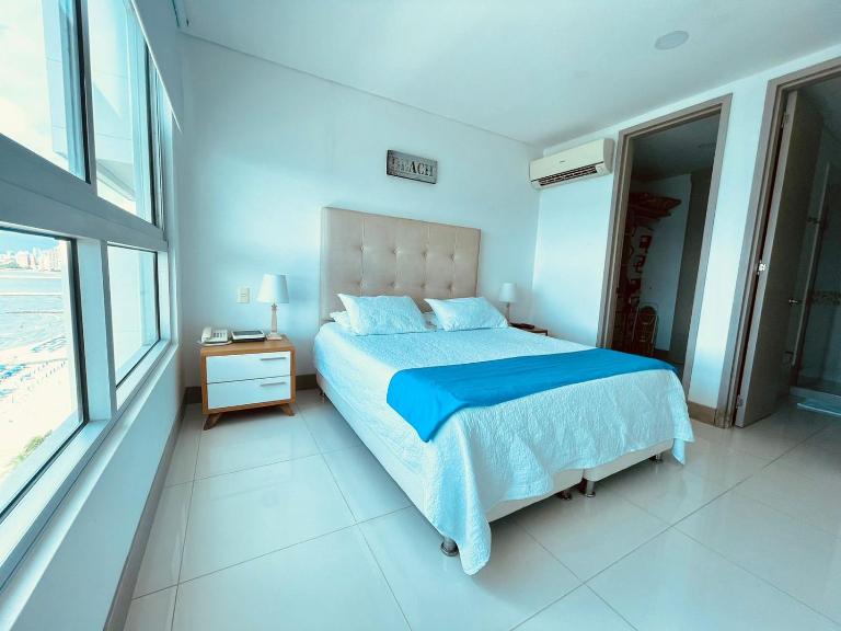 Apartamento Frenta a la Playa - Ferienwohnung Cartagena