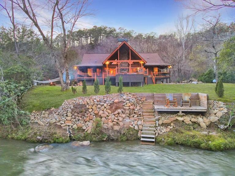 Ruby River Lodge - B&B Ellijay
