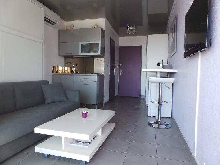 le select Héliopolis hg - B&B Le Cap d'Agde