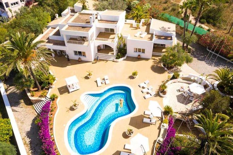 Gorgeous Villa near Ibiza centre - Bed and Breakfast Santa Eulària des Riu