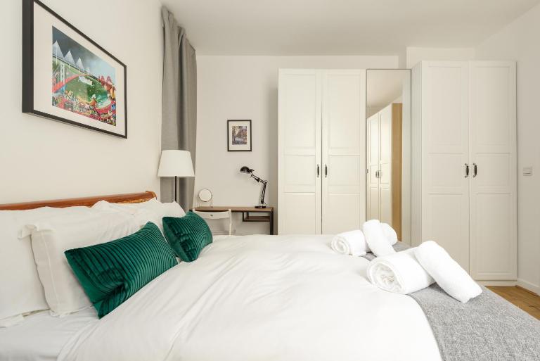 The Grassmarket Apartment by Calton Living - Bed and Breakfast Edinburgh