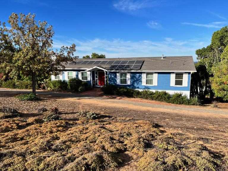 House on Organic Farm - B&B Escondido