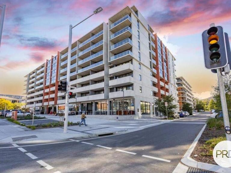 Cozy 1BR Apartment in the heart of Canberra - B&B Canberra