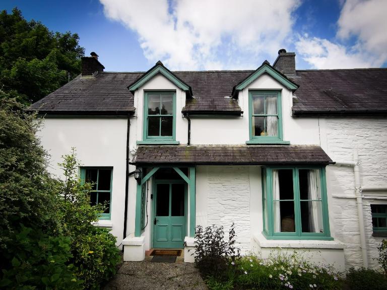 Wellstone Cottages - Jasmine with Private Hot Tub - B&B Llanfyrnach