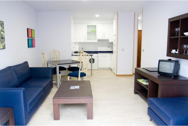 Apartamentos Turisticos Noray - Bed and Breakfast Argoños