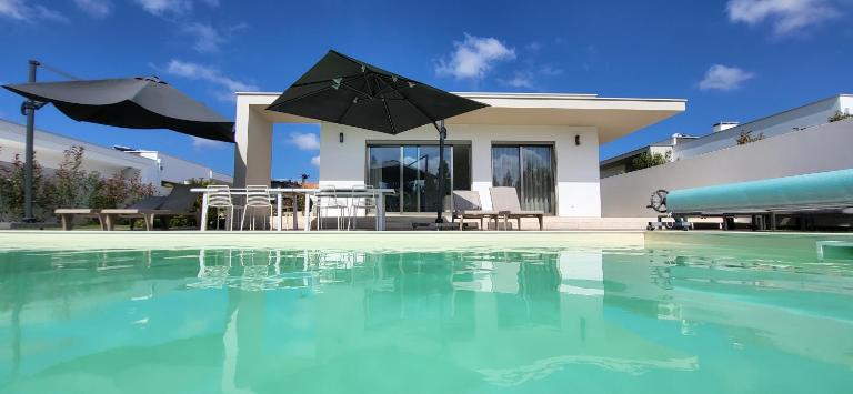 Villa Silver Coast - B&B Nadadouro