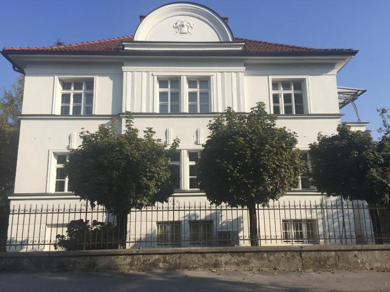 Vila Elza - B&B Ljubljana