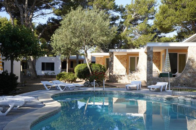 Apartamentos Playa Calan Blanes - Chambres d'hôtes Cala'N Blanes