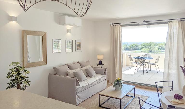 Appartement Terrasse avec Vue exceptionnelle Golf - B&B Saumane-de-Vaucluse