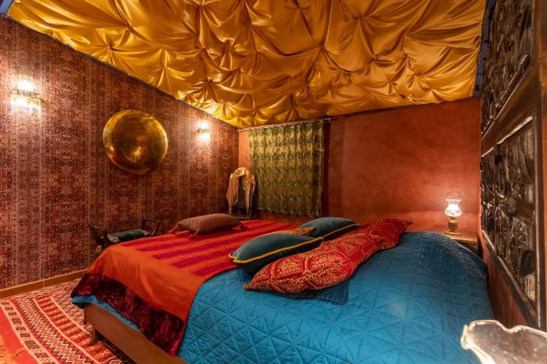 Mille et une Nuits - Chambre Harem - La Vénus de Lisbonne - B&B Calhandriz
