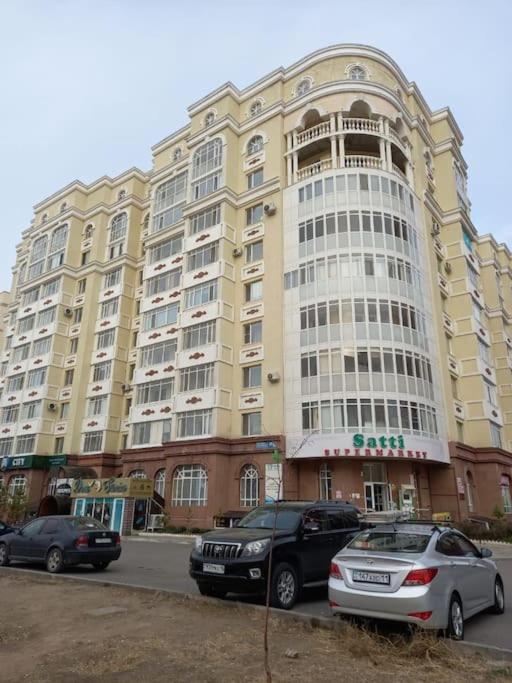 Уютная квартира комфорт класса108 - Ferienwohnung Astana