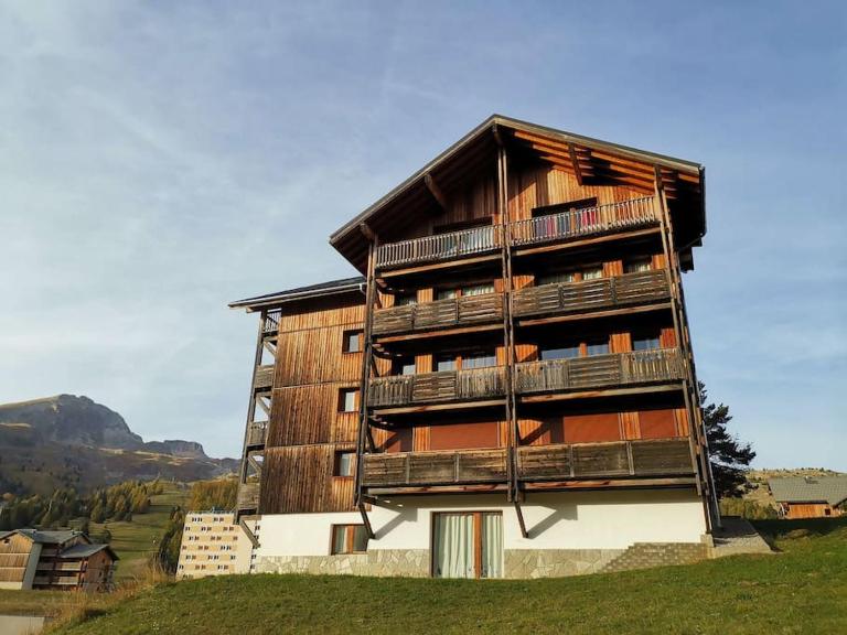 Appartement cosy dans chalet vue Montagne - B&B Le Dévoluy