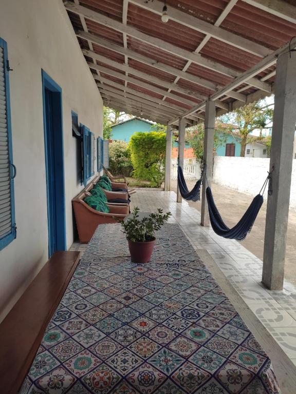 casa de praia em Itapoá SC a uma quadra da praia - Bed and Breakfast Itapoá