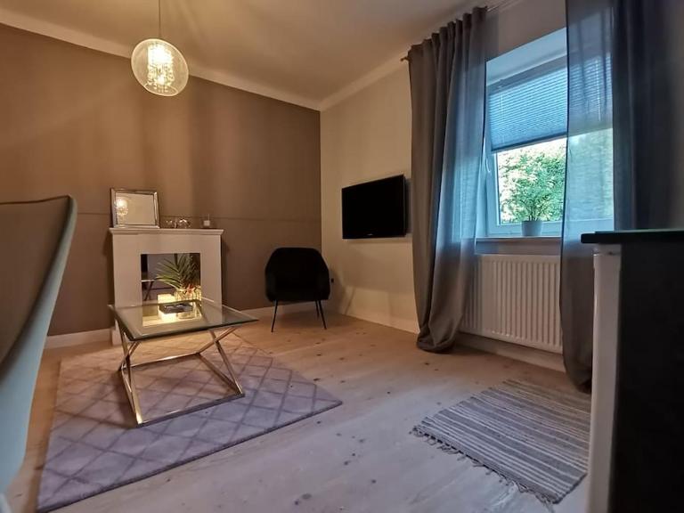 Apartamenty Motyl - pokój studio - Ferienwohnung Beuthen