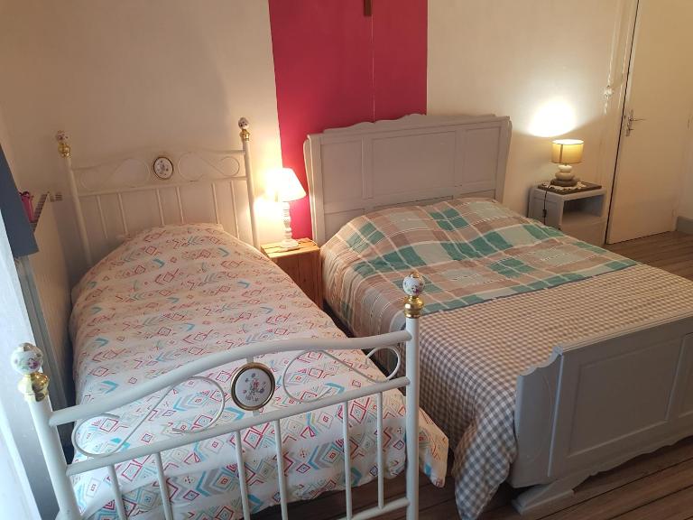 CHAMBRE PRIVÉE à LA FERME - B&B Authe