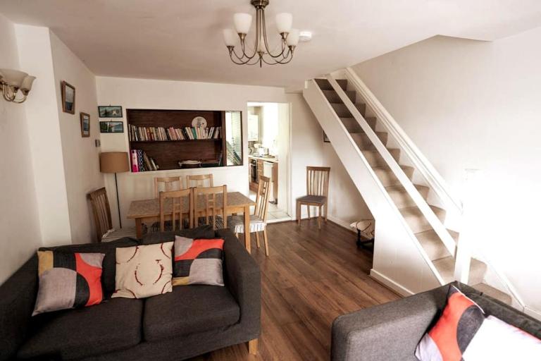 Welsh holiday home sleeps 5 close to beaches & mountains - Chambres d'hôtes Nantlle
