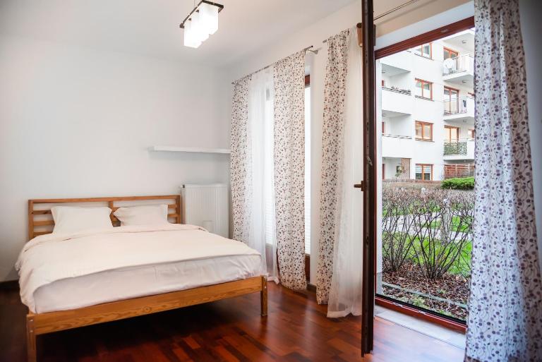 Malborska Lovely Apartment by BookingHost - B&B Warsaw