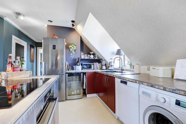 Cosy room in residential part of Copenhagen, with free street parking and shared bathroom - Ferienwohnung Kopenhagen