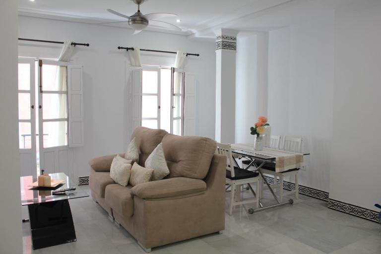 Panther Home Sierpes - Bed and Breakfast Sevilla