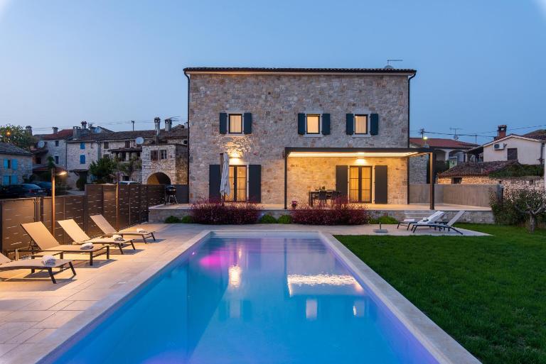 Villa Hizina Veleniki - B&B Poreč