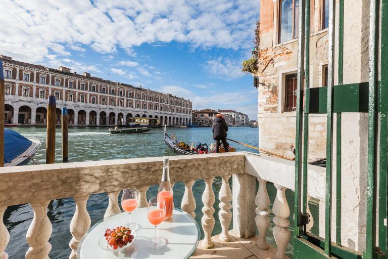 Ca' Giulia Grand Canal view next to Rialto Bridge - Ferienwohnung Venedig