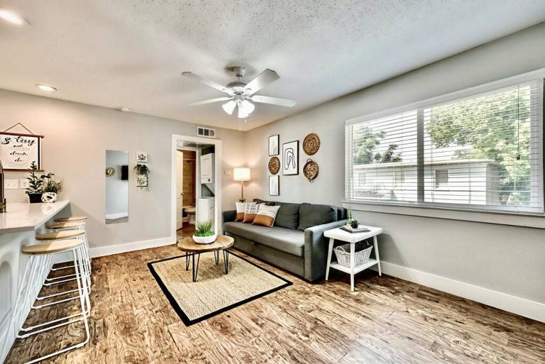 Global Cup Lovely Dallas Flat Near Downtown - B&B Dallas