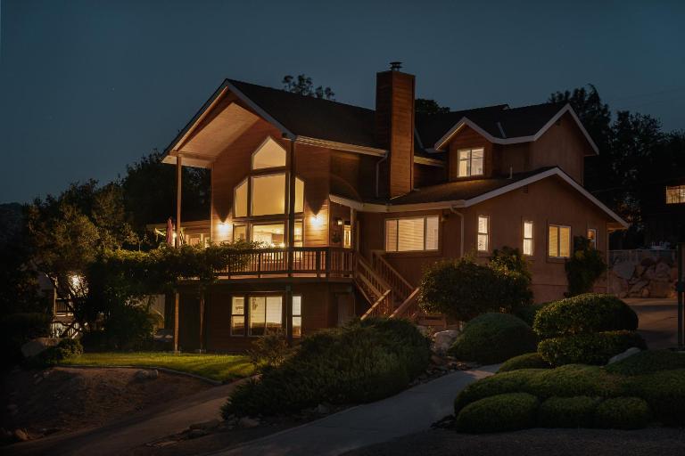 Epic View A Luxury House on a Hill River 10 min - B&B Kernville