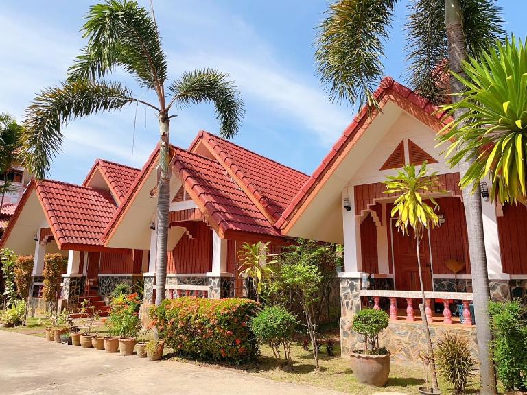 Bunraksa Resort - B&B Kamphaeng Phet