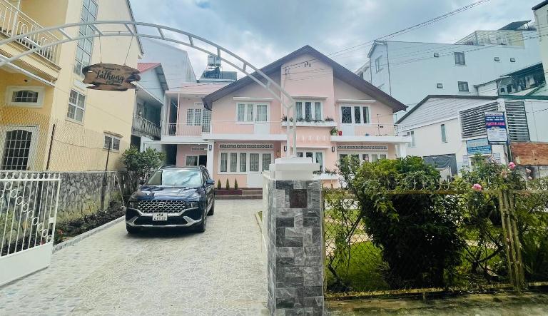 Lathong villa Đà Lạt - B&B Ðà Lạt