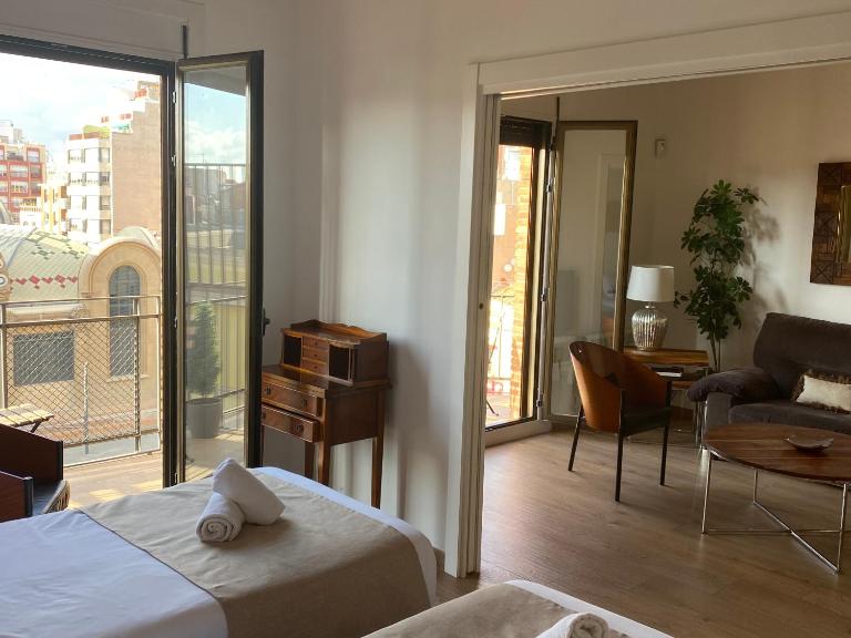 Espectacular Tarragona Corsini Apartment-2, en el centro, con parking - B&B Tarragona
