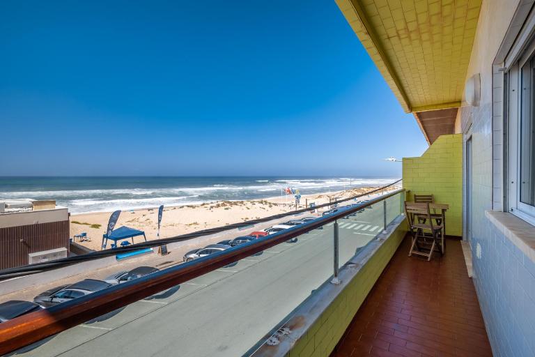 Beach House Vista Mar - Praia do Pedrógão - Ferienwohnung Coimbrão