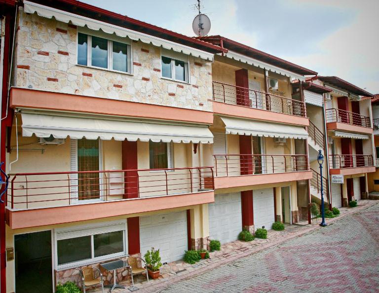 Katerina Apartments - B&B Pefkochóri