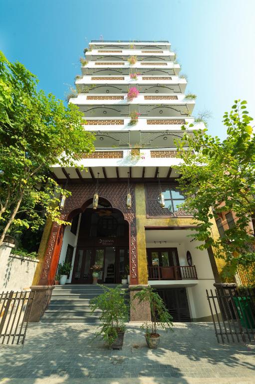 FLESTA Doi Can Serviced Apartment - B&B Hanoi