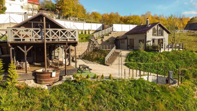 Amonte Mountain Resort - Bed and Breakfast Muntele Rece
