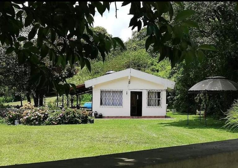 Casa del Cerro San Javier - B&B Yerba Buena