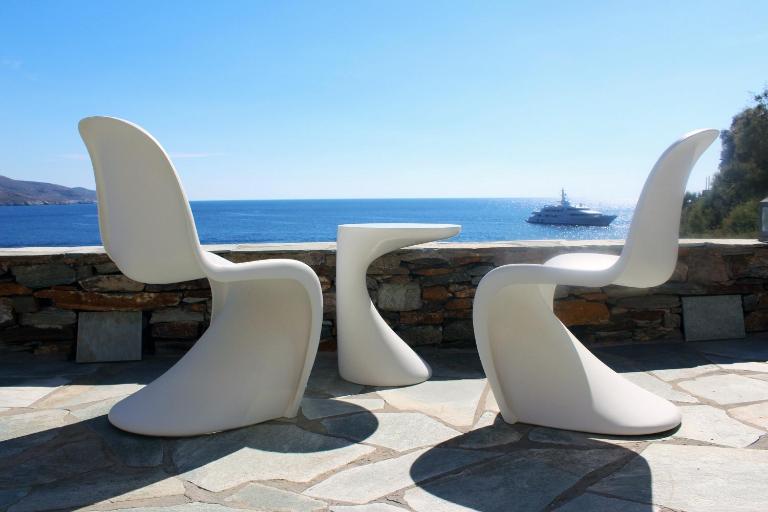 Romantic and cozy house on the waterfront in Koundouros, Kea - B&B Koundouros