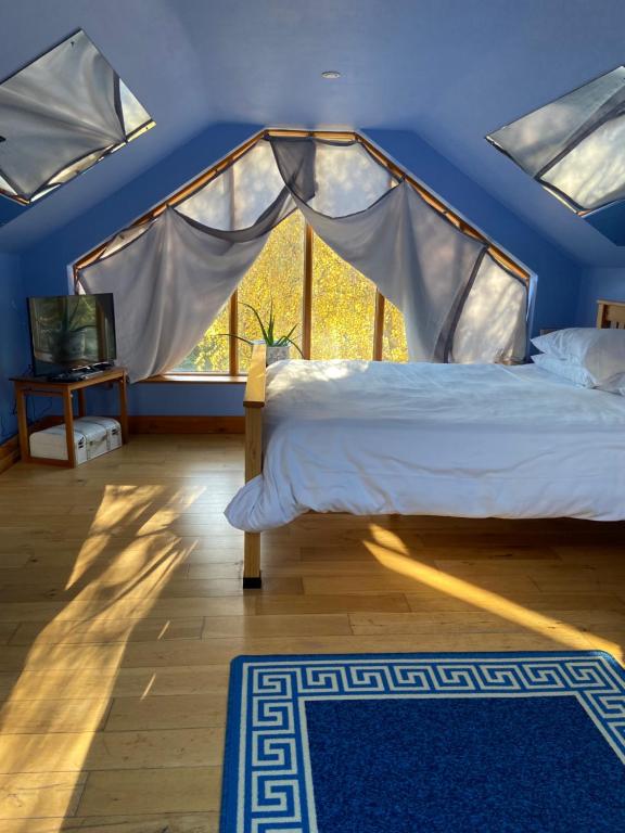 Ralph's Barn - B&B Newport