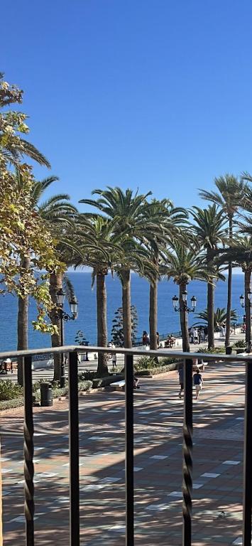 Balcon de Europa Suite - Bed and Breakfast Nerja