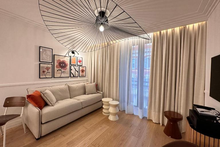 OPERA PROMENADE 2 Renovated 1 min to Beach Air Conditioning - B&B Nizza