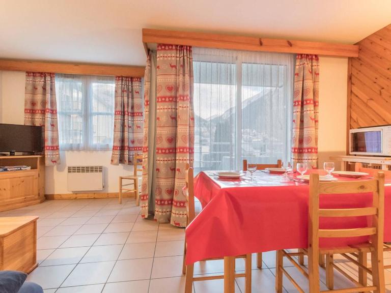 Appartement 3 pièces, 4-6 pers, centre Briançon, balcon, garage, à 400m télécabine - FR-1-330C-14 - B&B Briançon